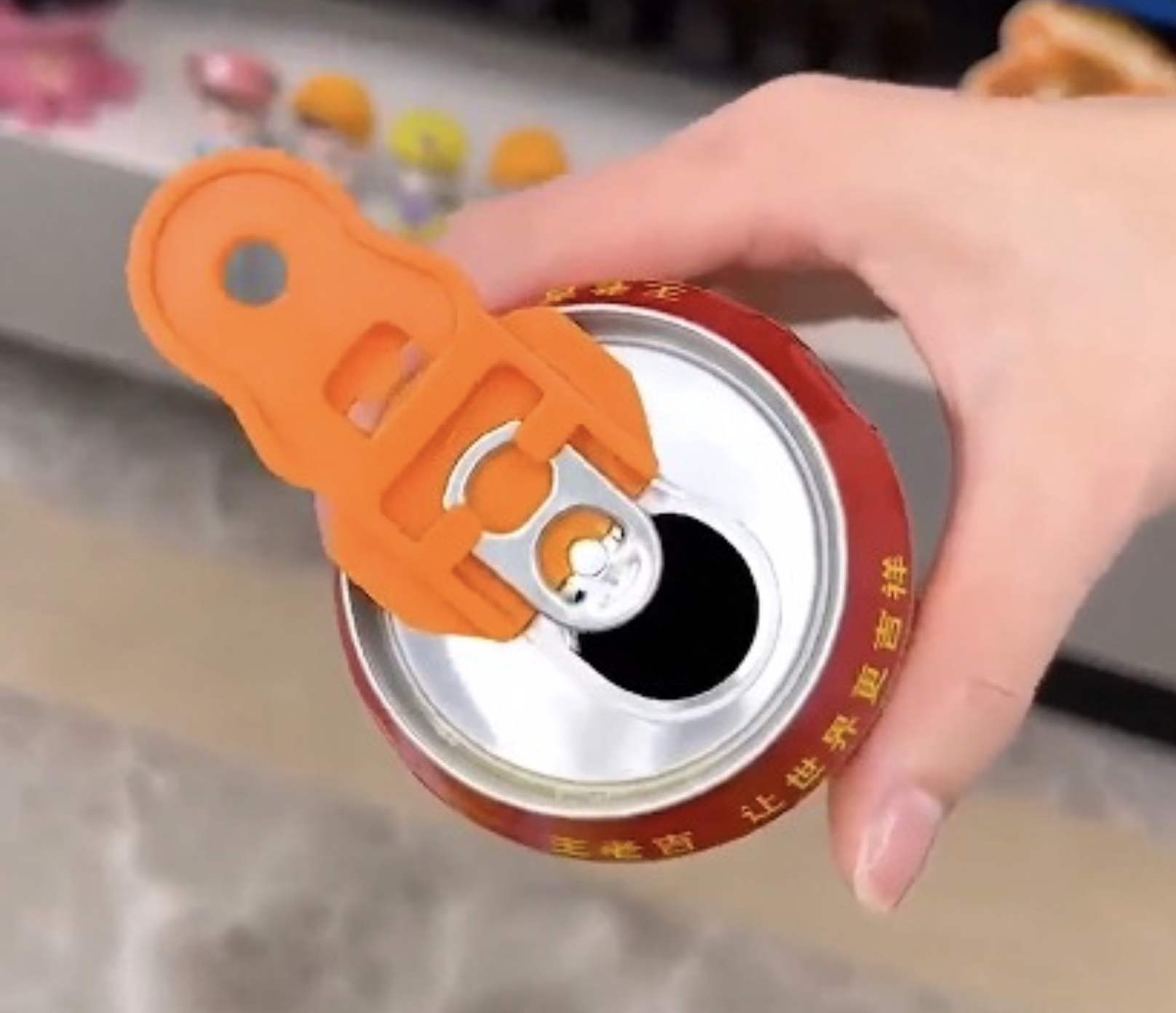 Tapa abridora y selladora